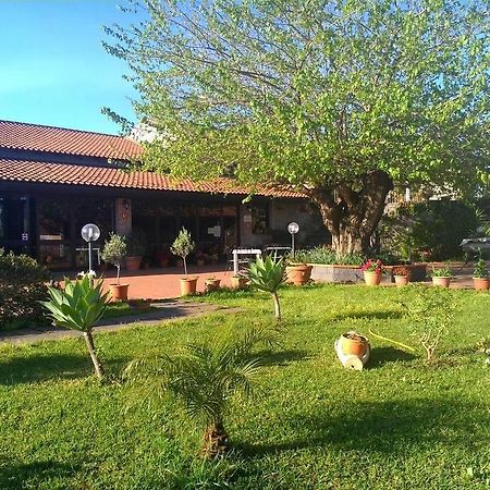 Agriturismo Il Pozzo Antico Mascali Eksteriør billede
