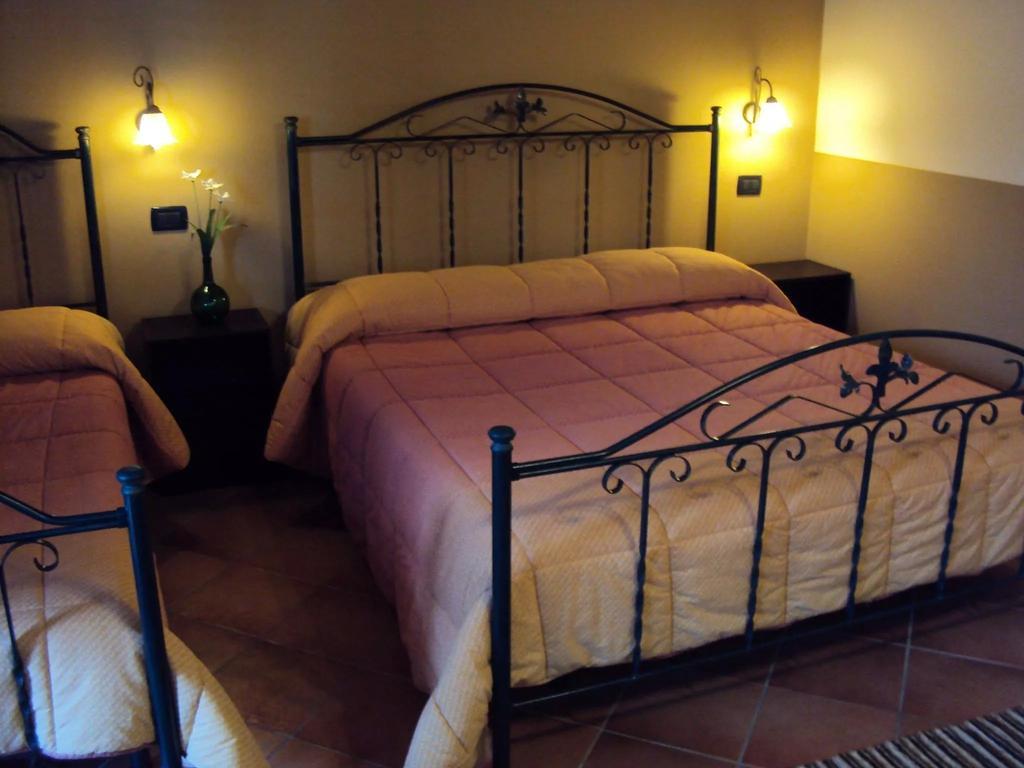 Agriturismo Il Pozzo Antico Mascali Eksteriør billede