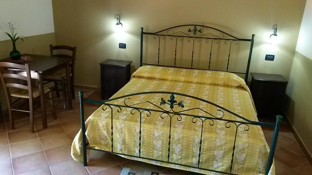 Agriturismo Il Pozzo Antico Mascali Eksteriør billede