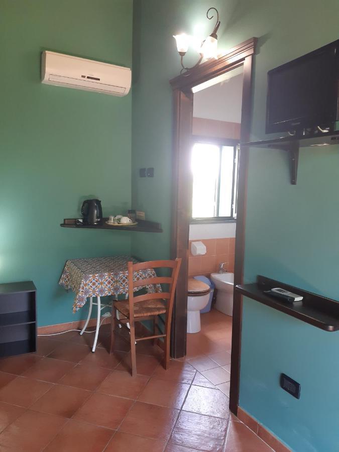 Agriturismo Il Pozzo Antico Mascali Eksteriør billede